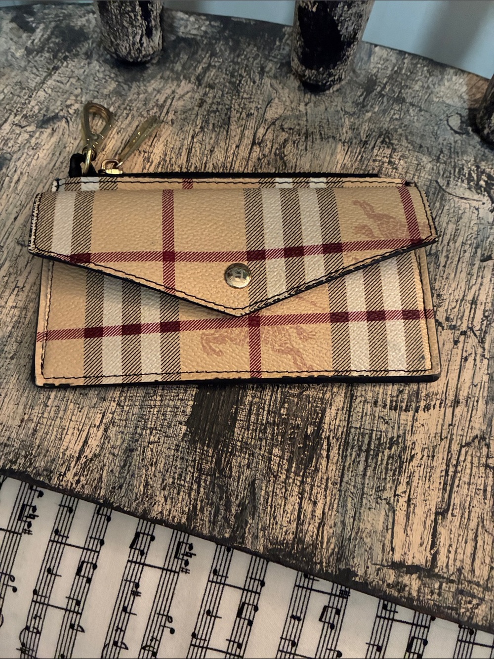 Authentic Burberry wallet, card holder and key chain
